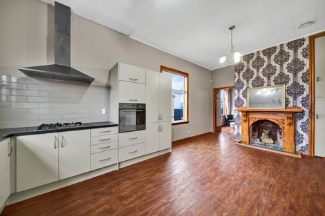 Photo of property in 103 Victoria Street, Hawera, 4610