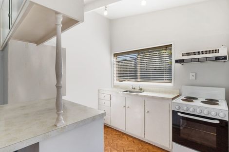 Photo of property in 4/7 Balmain Road, Birkenhead, Auckland, 0626