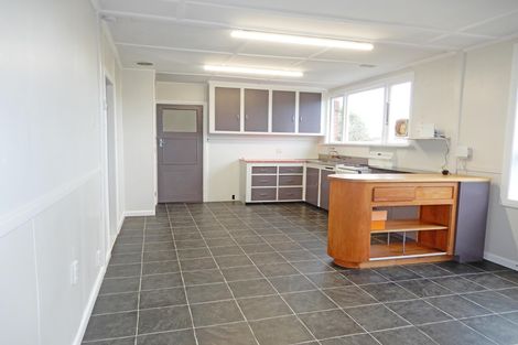 Photo of property in 1 Gladstone Drive, Oamaru North, Oamaru, 9400