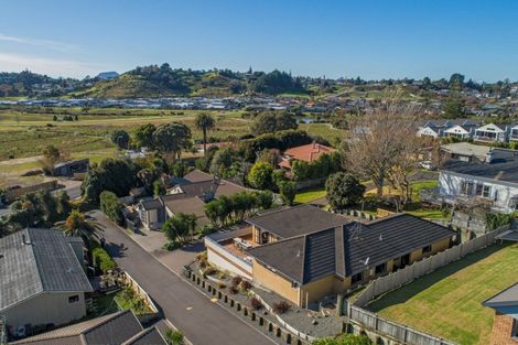 Photo of property in 74 Kinloch Way, Bethlehem, Tauranga, 3110