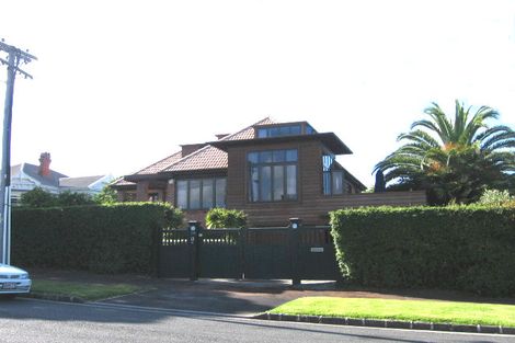 Photo of property in 34 Bella Vista Road, Herne Bay, Auckland, 1011