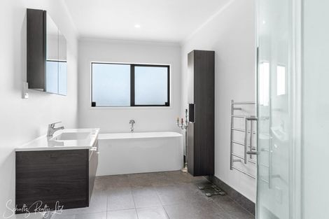 Photo of property in 827 Tinopai Road, Tinopai, Matakohe, 0593