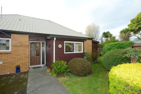 Photo of property in 2/33 Studholme Street, Somerfield, Christchurch, 8024