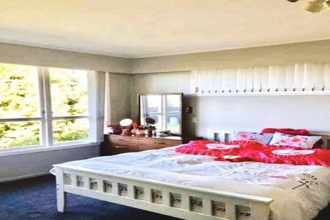 Photo of property in 6 Sexton Place, Manurewa East, Auckland, 2102