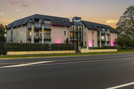 Photo of property in 3/19 Carlton Mill Road, Merivale, Christchurch, 8014