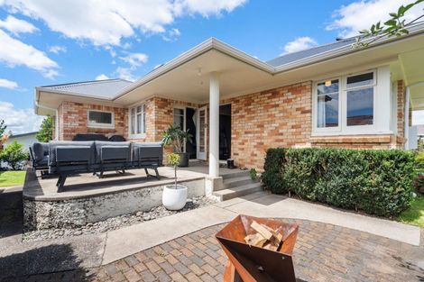 Photo of property in 12 Hillstone Avenue, Gate Pa, Tauranga, 3112