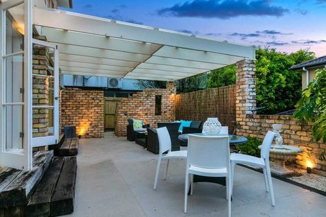 Photo of property in 456 Beach Road, Murrays Bay, Auckland, 0630