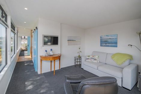 Photo of property in 6 Endeavour Place, Cooks Beach, Whitianga, 3591