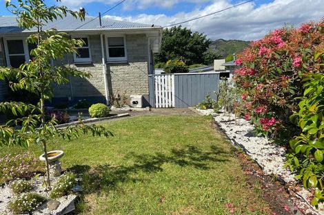 Photo of property in 54 Holland Street, Wainuiomata, Lower Hutt, 5014