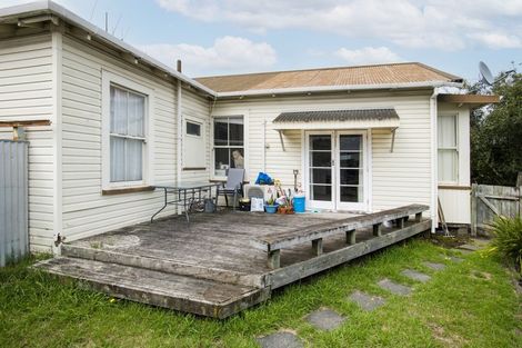 Photo of property in 299 Kahutia Street, Gisborne, 4010