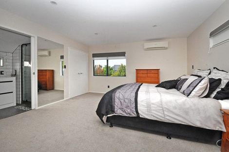 Photo of property in 1b George Laurenson Lane, Mount Roskill, Auckland, 1041