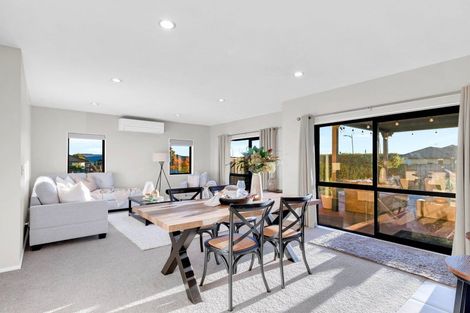 Photo of property in 12 Vantage Place, Flagstaff, Hamilton, 3210