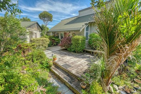 Photo of property in 14 Stanton Crescent, Karoro, Greymouth, 7805