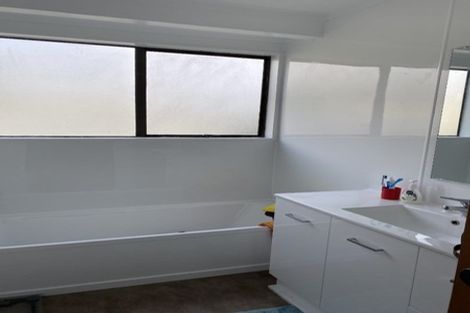 Photo of property in 58 Pohutukawa Drive, Owhata, Rotorua, 3010