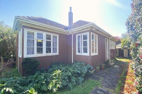 Photo of property in 19 Renton Road, Mount Albert, Auckland, 1025