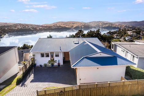 Photo of property in 48 Kiriwai Road, Paremata, Porirua, 5024