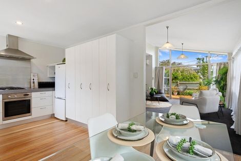 Photo of property in 2 Devon Street, Stoke, Nelson, 7011