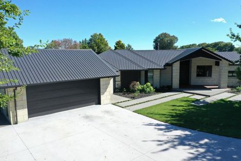 Photo of property in 300 Pickering Road, Tamahere, Hamilton, 3283