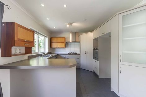 Photo of property in 27 Whitney Place, Rototuna North, Hamilton, 3210