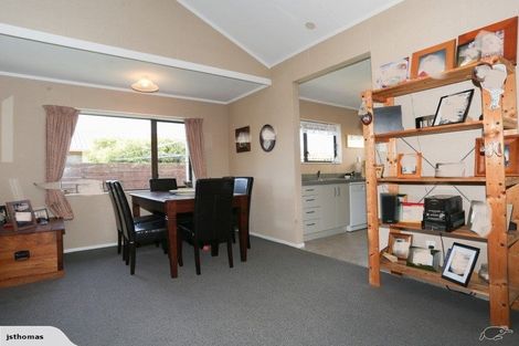 Photo of property in 44 Whiting Crescent, Greenmeadows, Napier, 4112