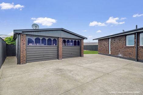 Photo of property in 42 Acacia Street, Kelvin Grove, Palmerston North, 4414