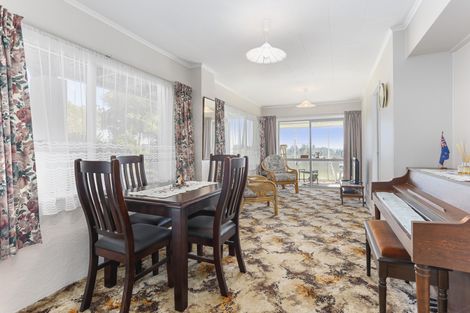 Photo of property in 16 Mcmurray Road, Hunua, Papakura, 2584