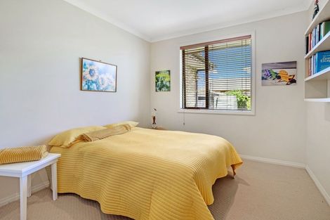 Photo of property in 10 Ringwood Place, Whitianga, 3510