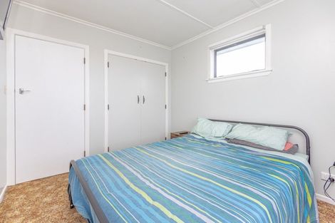 Photo of property in 74 Matai Street, Castlecliff, Whanganui, 4501