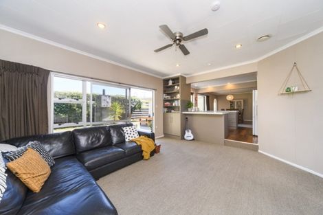 Photo of property in 10 Frimley Street, Awapuni, Palmerston North, 4412