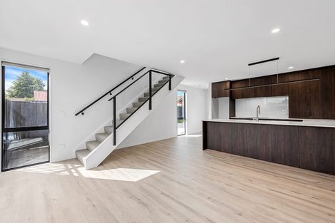 Photo of property in 9/200 Main Road North, Redwood, 8051