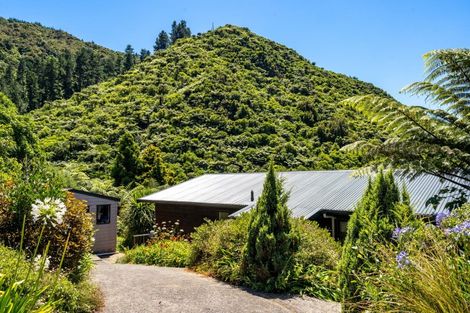 Photo of property in 26 Tirimoana Terrace, Anakiwa, Picton, 7281