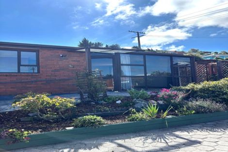 Photo of property in 11 Kia Ora Drive, Oamaru, 9400