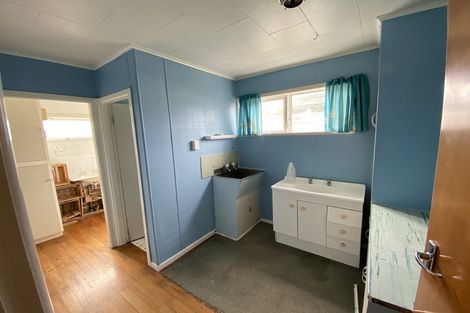 Photo of property in 15 Kirk Street, Otaki, 5512