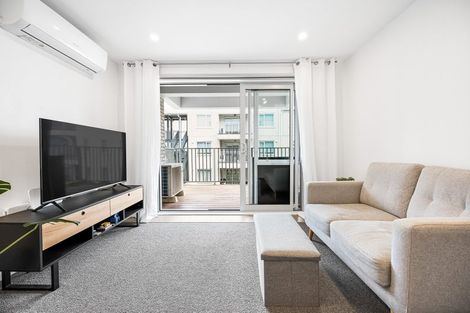 Photo of property in 105/28b Eileen Newey Place, Henderson, Auckland, 0612