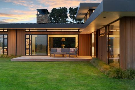 Photo of property in 140 Mill Road, Oxford, 7430