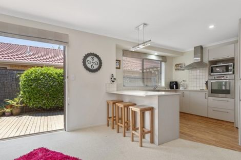 Photo of property in 120 Longview Drive, Papamoa Beach, Papamoa, 3118