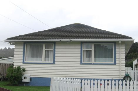 Photo of property in 17 Richard Grove, Stokes Valley, Lower Hutt, 5019