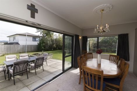 Photo of property in 65d View Road, Henderson, Auckland, 0612