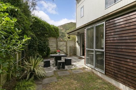 Photo of property in 191 Happy Valley Road, Owhiro Bay, Wellington, 6023