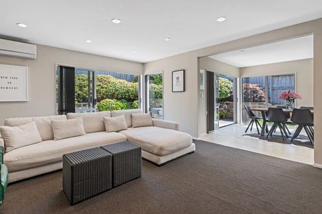 Photo of property in 682c Beach Road, Browns Bay, Auckland, 0630