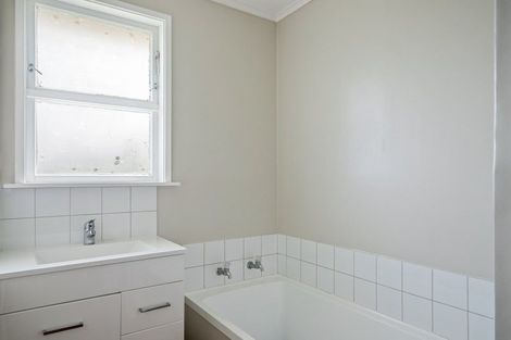 Photo of property in 34 Perth Street, Levin, 5510