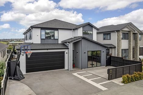 Photo of property in 5 Keel Street, Long Bay, Auckland, 0630