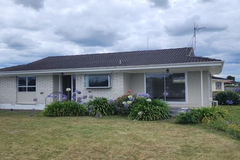 Photo of property in 3a Hilton Road, St Andrews, Hamilton, 3200