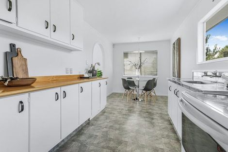 Photo of property in 11 Blomfield Street, Nawton, Hamilton, 3200