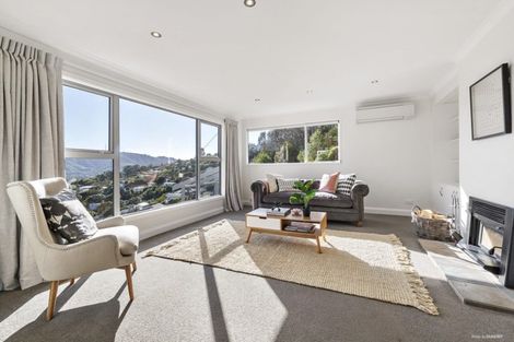 Photo of property in 11 Edgeware Road, Wilton, Wellington, 6012