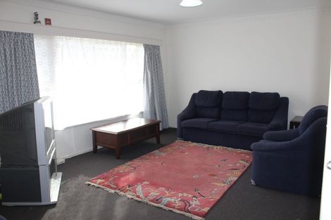 Photo of property in 2/14 Dinglebank Road, Mount Wellington, Auckland, 1060