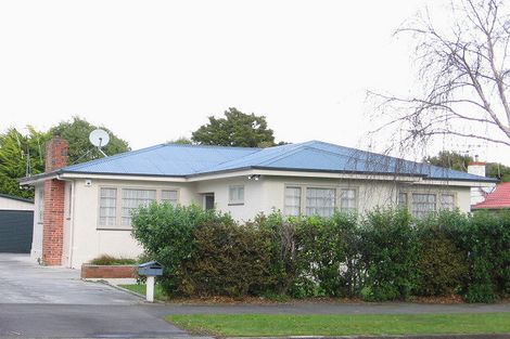 Photo of property in 6 Winston Avenue, Hokowhitu, Palmerston North, 4410