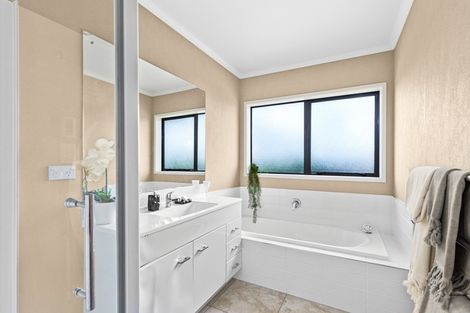 Photo of property in 9 Courtney Lane, Matakana, Warkworth, 0985