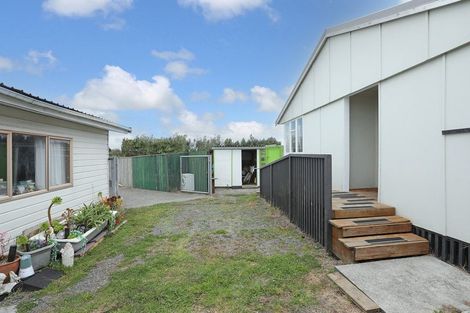 Photo of property in 22 Barton Street, Marton, 4710