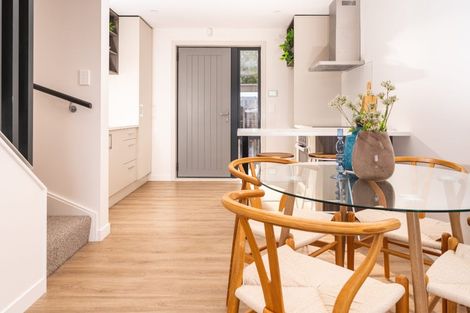 Photo of property in 32 Kaihuia Street, Northland, Wellington, 6012